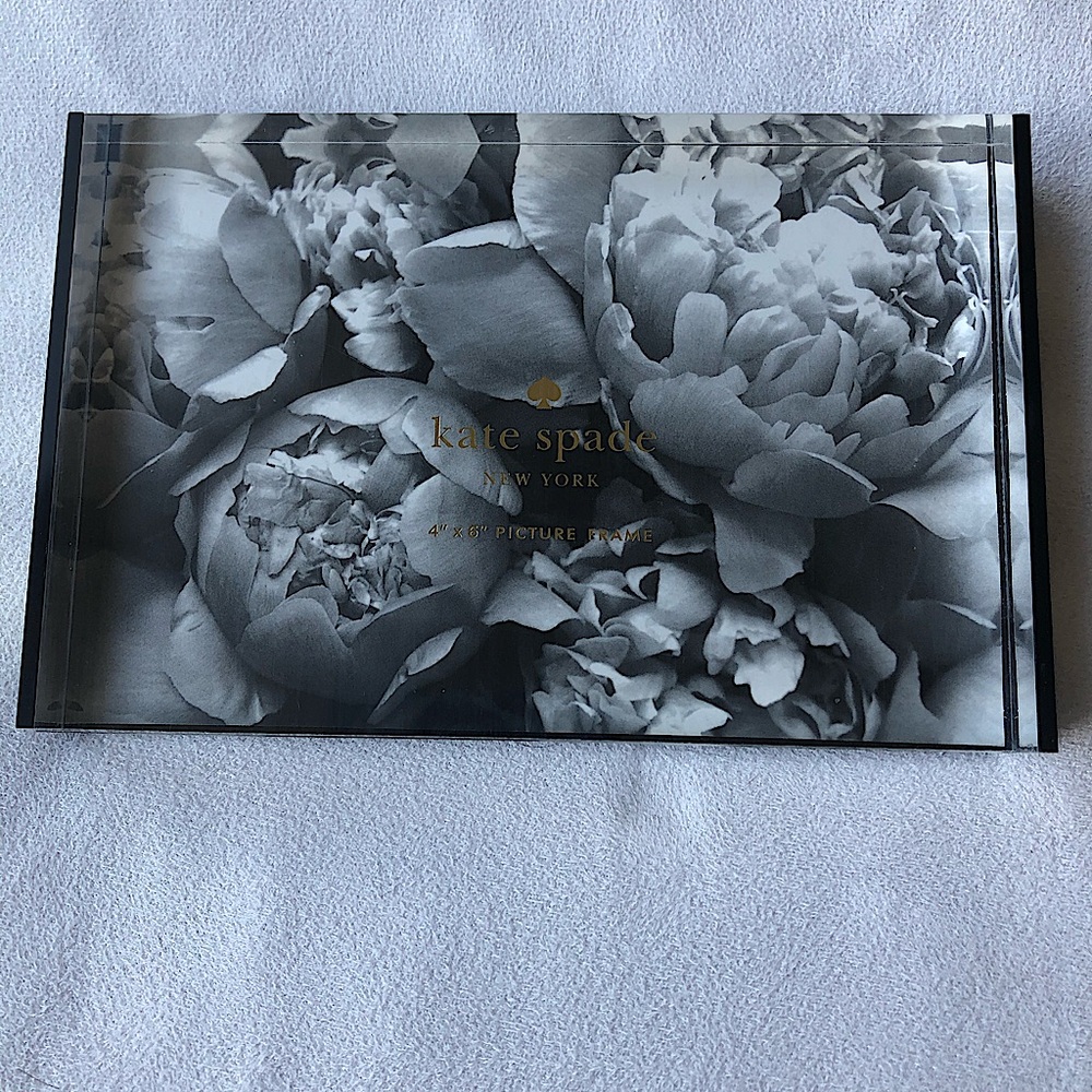 Kate ♠️ Spade 4” x 6” Contemporary Photo Frame♠️ - Picture 2 of 10